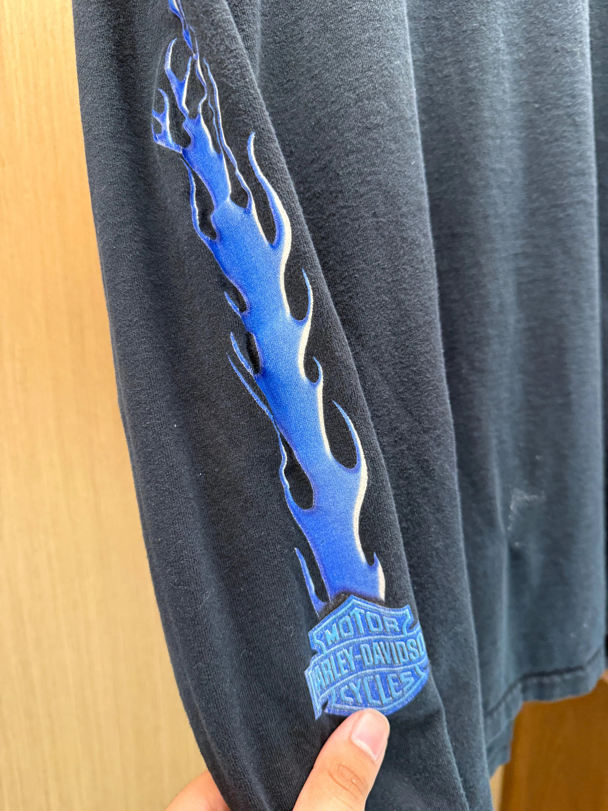 Vintage 2001 Harley Davidson Blue Flames L/S Tee product image 2