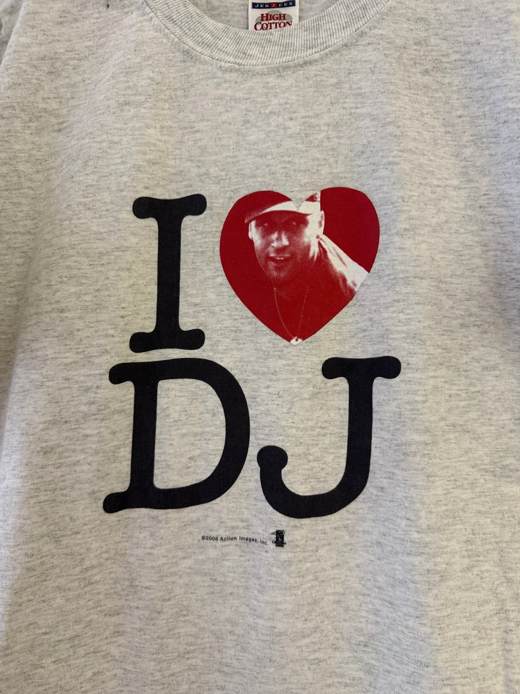 Vintage y2k 2006 New York Yankees I <3 DJ Derek Jeter Tee product image 2
