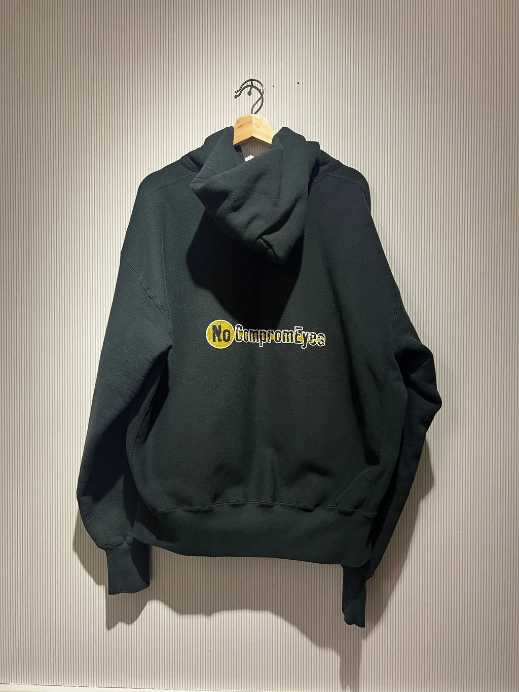 Vintage 90s RUN DMC No CompromEyes Lee Hoodie product image 2
