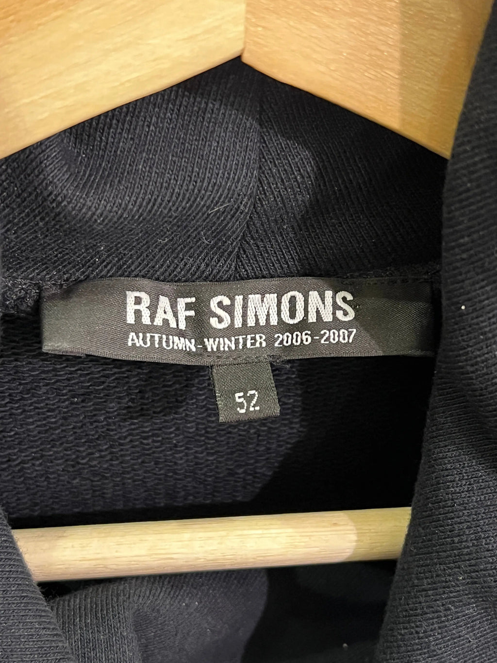 Archive Raf Simons Autumn Winter 2006 - 2007 Shawl Sweater