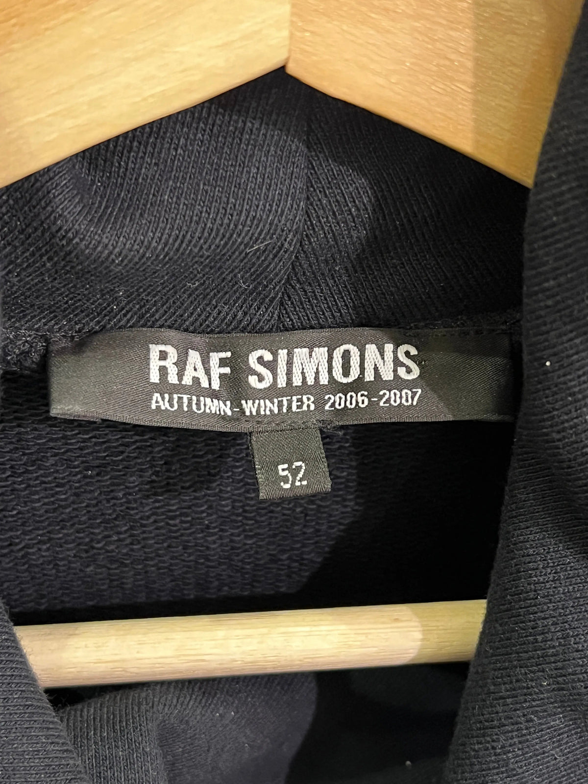 Archive Raf Simons Autumn Winter 2006 - 2007 Shawl Sweater