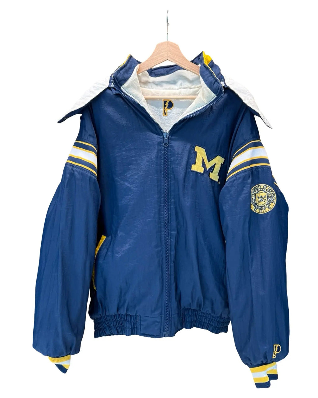 Vintage 90s Reversible Michigan University Pro Player Jacket product image 1