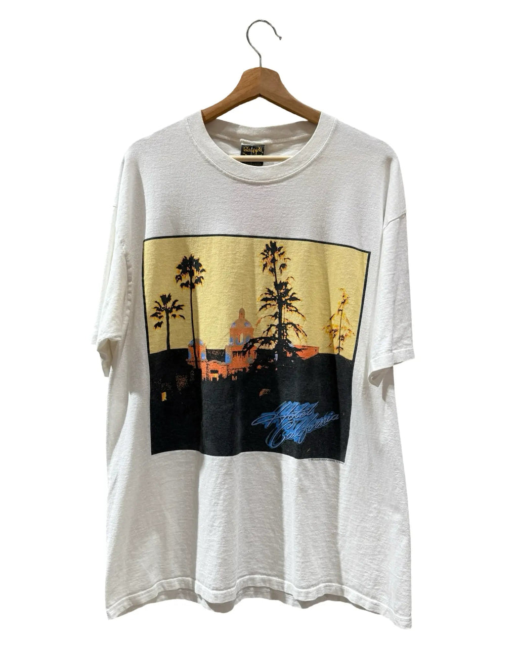 Vintage 1995 The Eagles Hotel California Tour Tee product image 1