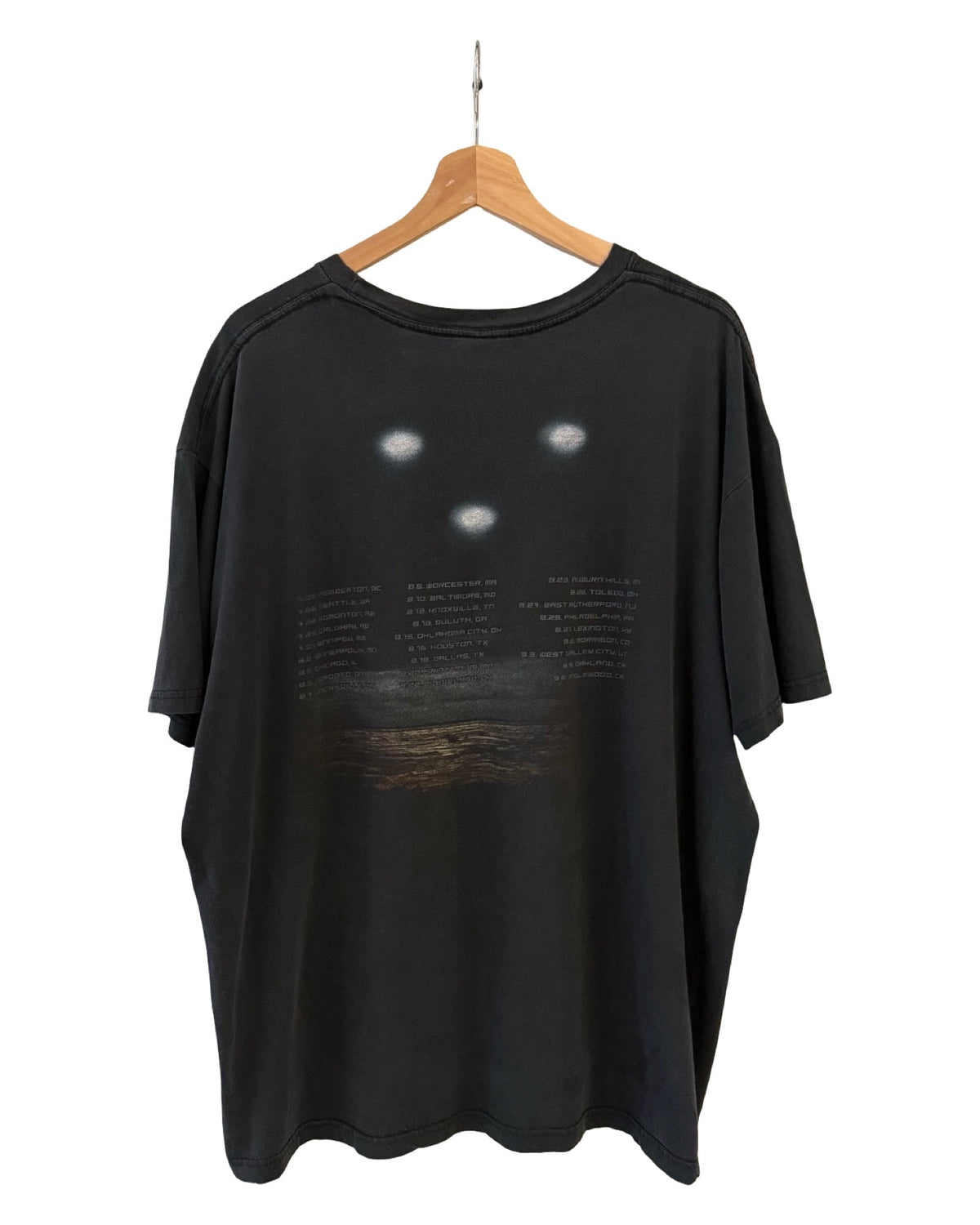 Vintage 2007 Nine Inch Nails Lights In The Sky Tour Band Tee product image 2