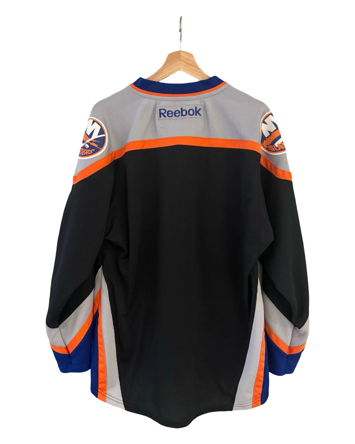 Vintage 2014 New York Islanders Black Alternate NHL Reebok product image 2