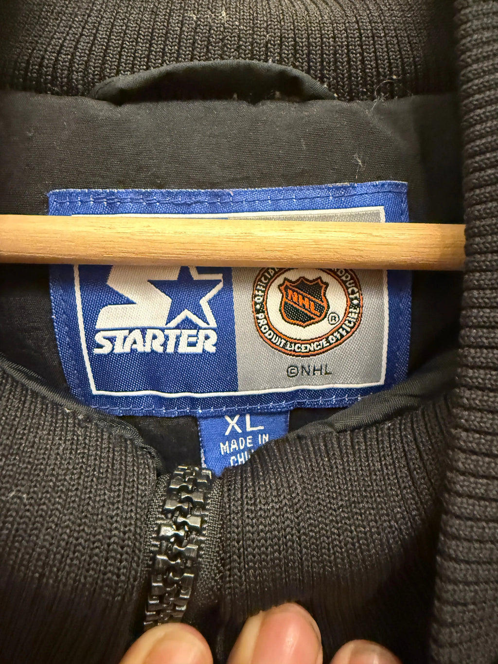 Vintage 90s Philadelphia Flyers NHL Starter Jacket product image 3