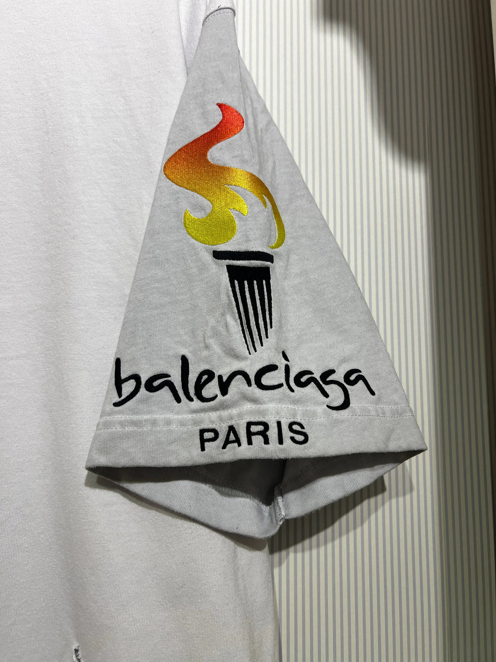 Archive Balenciaga Paris Upside Down Embroidered Patchwork product image 9