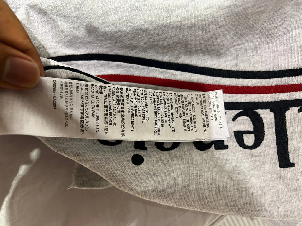 Archive Balenciaga Paris Upside Down Embroidered Patchwork product image 5