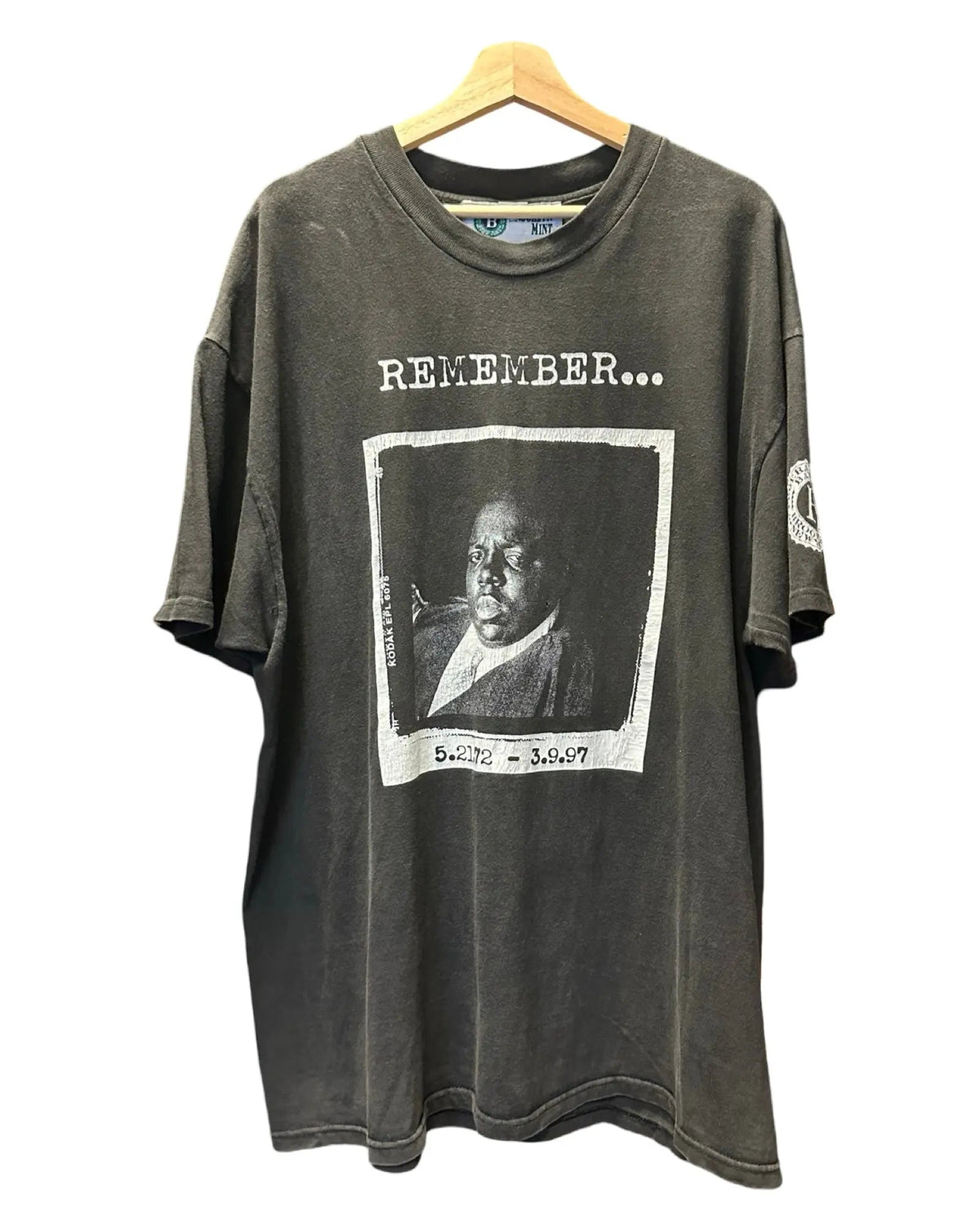 Vintage 1997 Notorious BIG Memorial Biggie Rap Tee product image 1