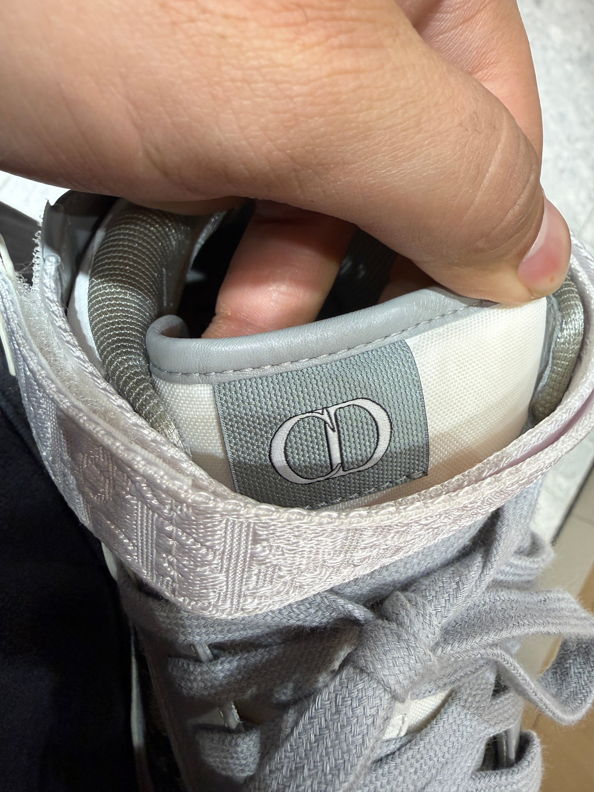 US 9 Dior B27 High Oblique Grey Sneakers