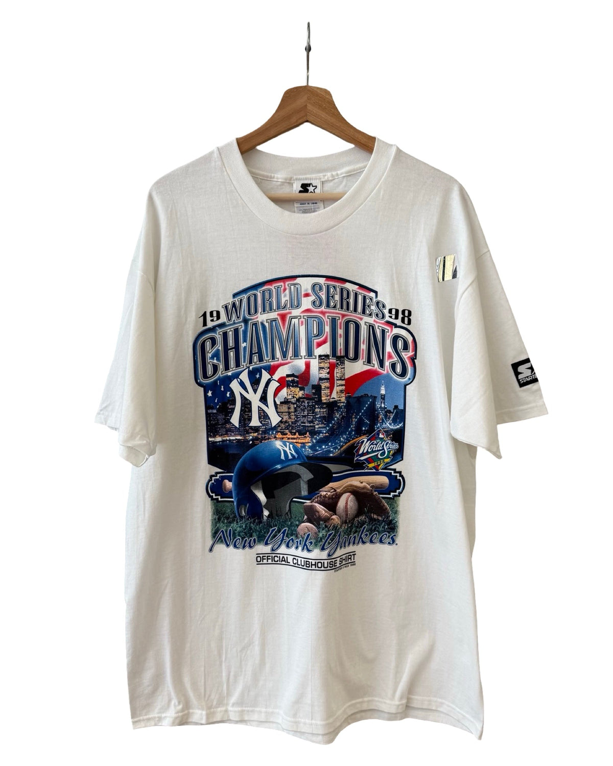 Vintage DS 1998 New York Yankees Champions Clubhouse Tee product image 1