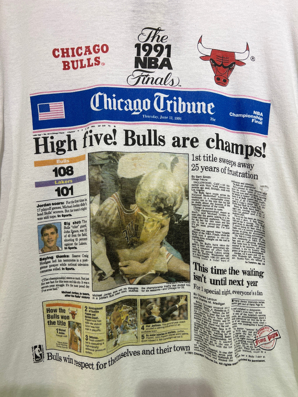 Vintage 1991 Chicago Bulls Finals Newspaper Promo Tee product image 2