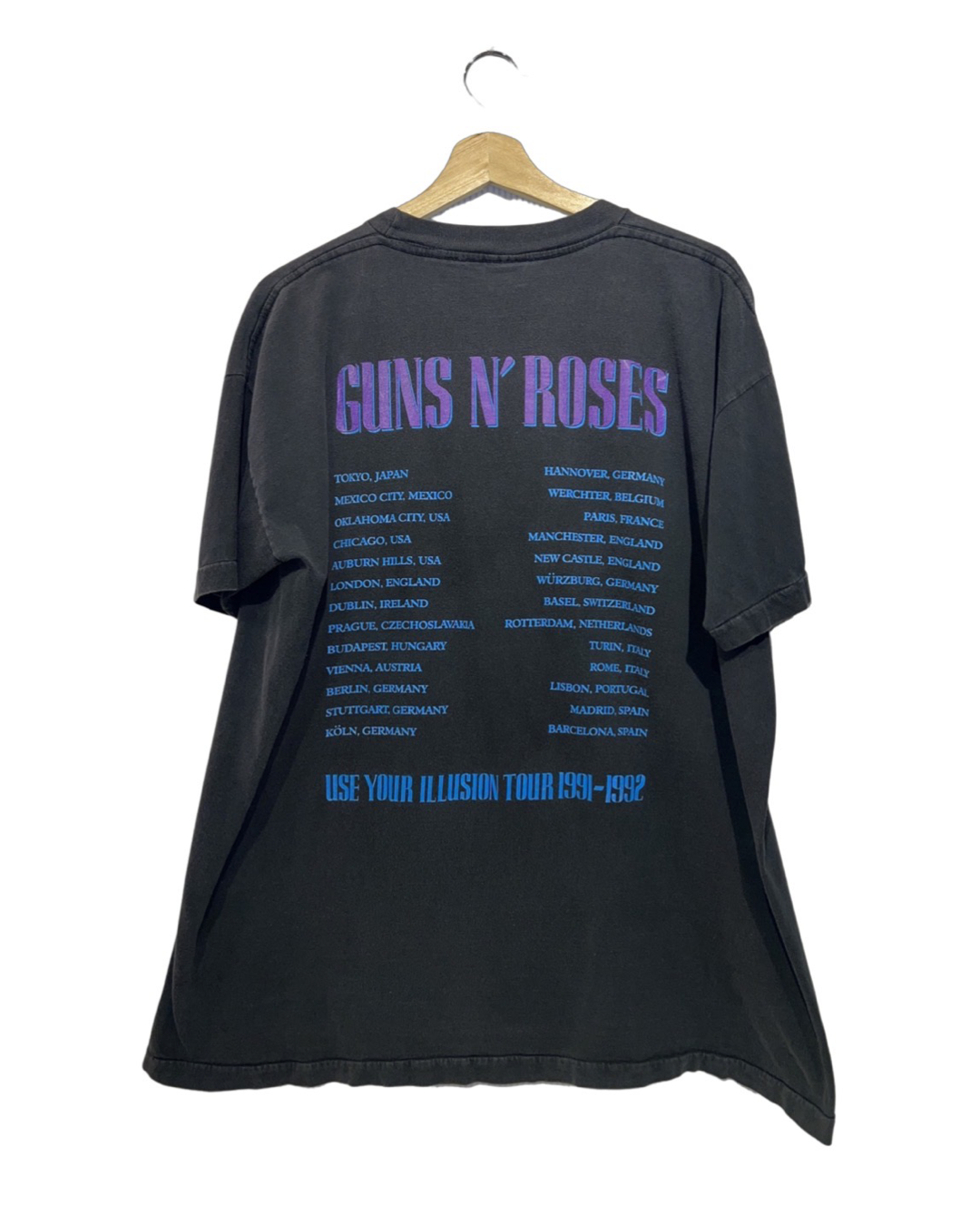 Vintage 1992 Guns N Roses Use Your Illusion Tour Tee product image 2