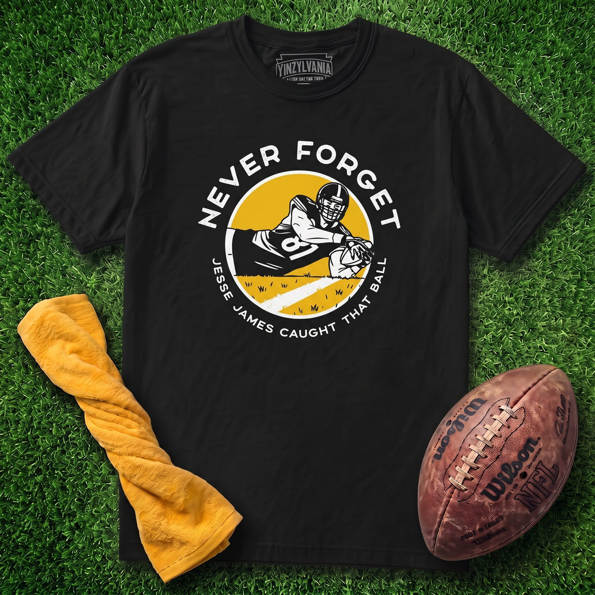 Jesse James Caught That Ball | T-Shirt product image 1